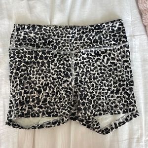 Outdoor voices shorts never worn!